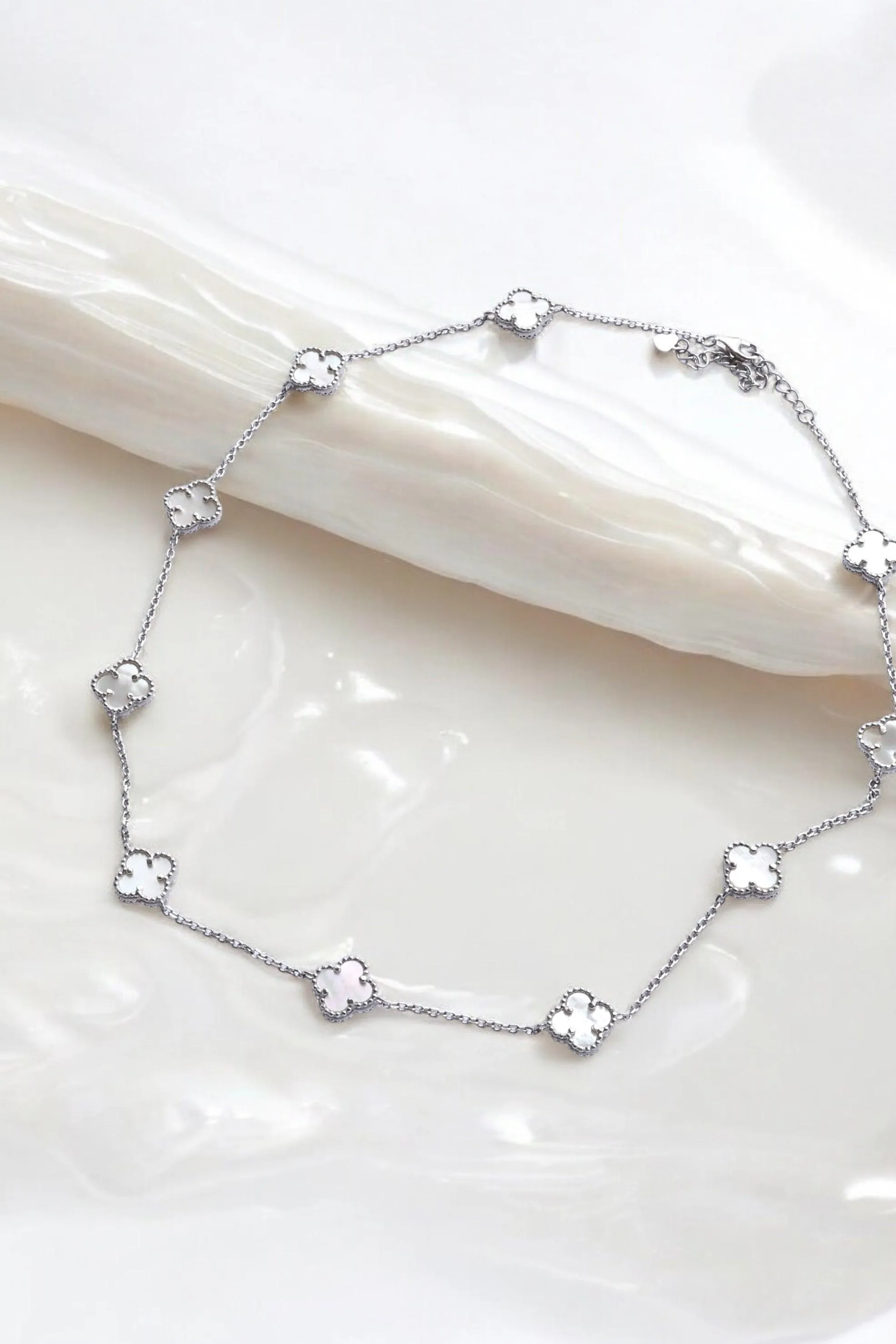 Mini Mother-of-Pearl Clover Necklace