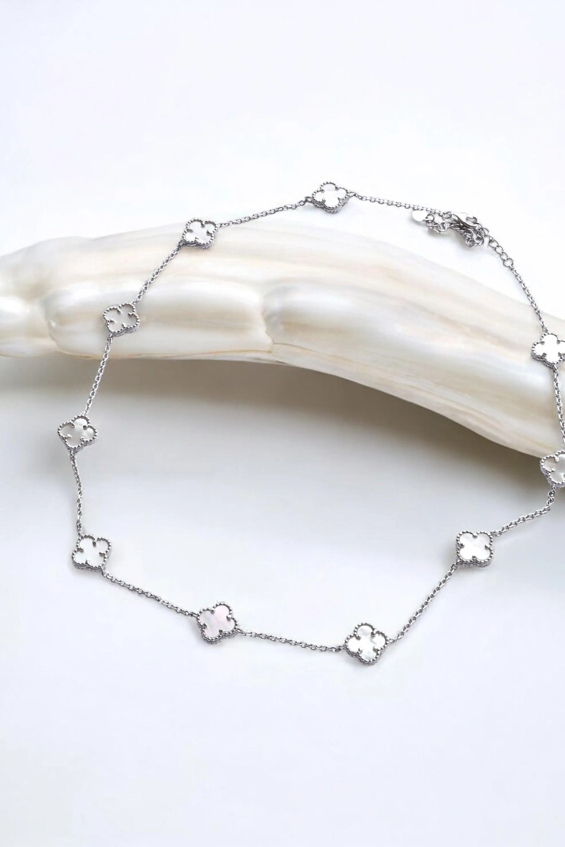 Mini Mother-of-Pearl Clover Necklace