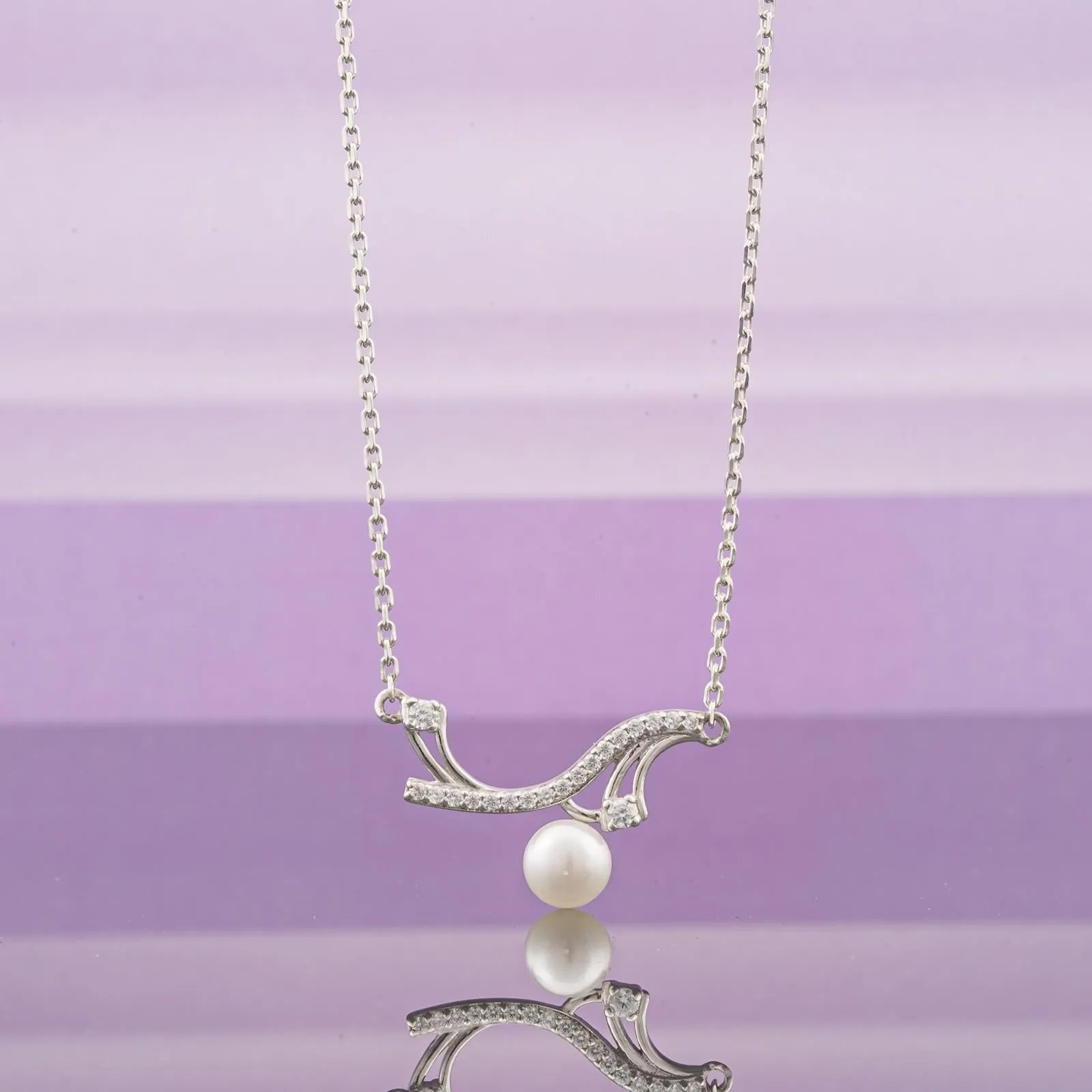 Silver Wave Pearl Necklace
