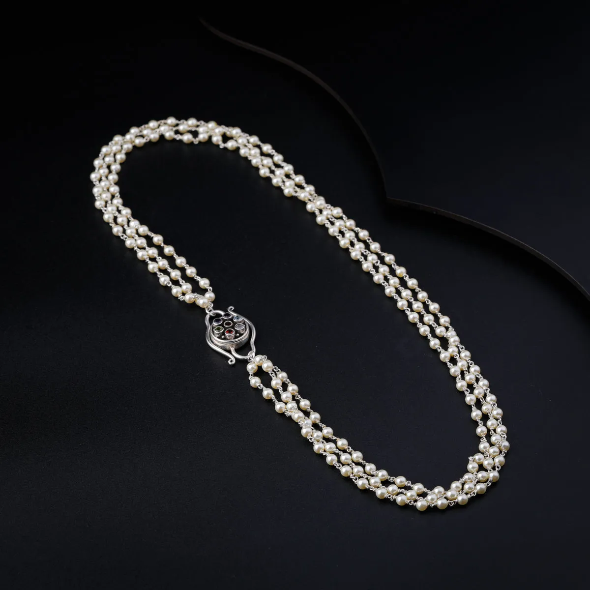 Three Layer Pearl Necklace